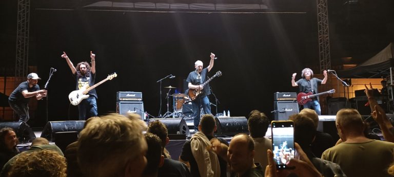 WhatsApp Image 2025-11-26 at 19.58.49 (1)